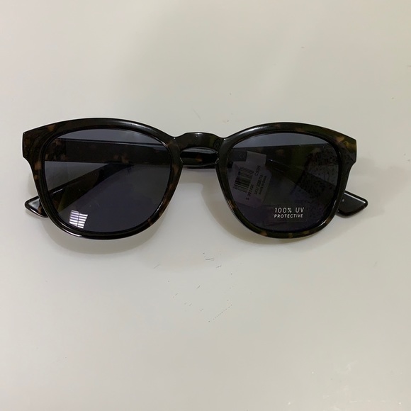 Ann Taylor Skyline sunglasses brand new - Picture 5 of 16